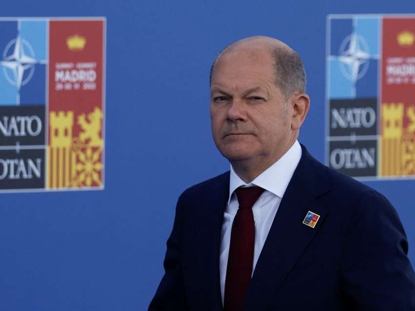  Scholz: Gjermania rrit aftësitë ushtarake sa më shpejt që të mundet