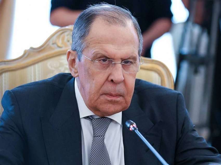 Lavrov nuk u lejua të shkojë në Serbi, për Kosovën flet nga Moska