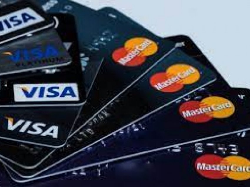 ​Visa e Mastercard pezullojnë transaksionet në Rusi