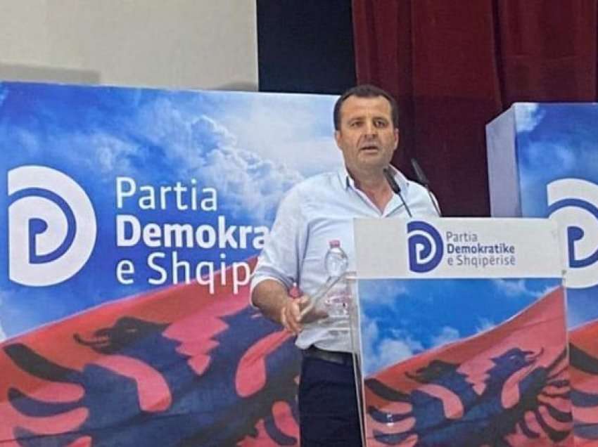 Saraçi i Rrogozhinës, shfajëson Bashën: Fajin për humbjen e kam unë dhe deputetët, veç Dash Sulën e kam pas në krah