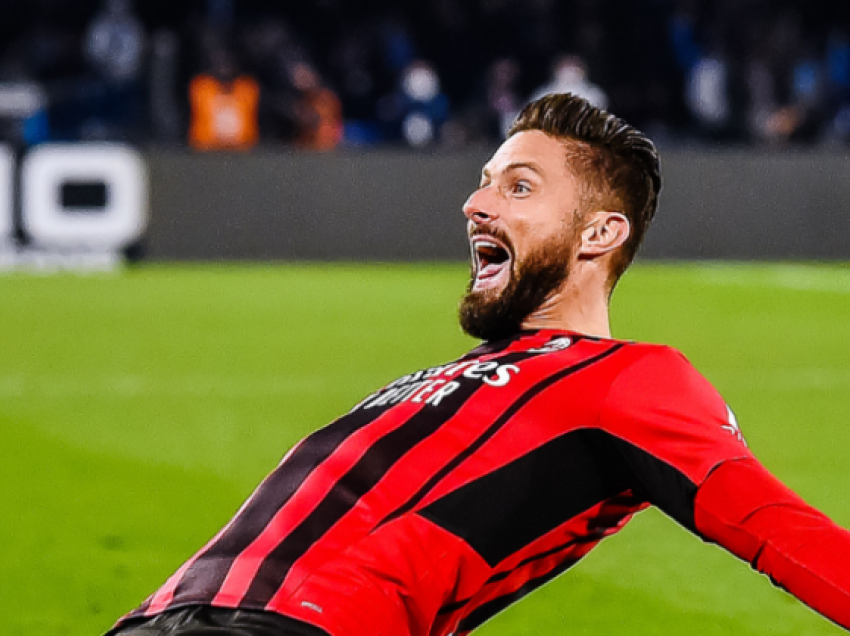 Giroud takon tifozët e Milanit 