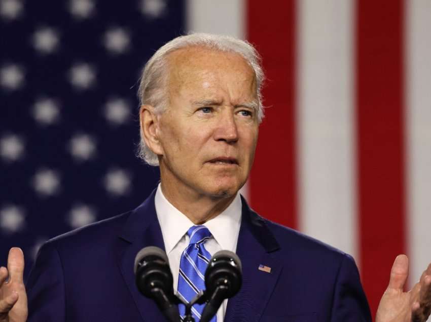 CNN: Biden pritet të ndalojë sot importet ruse të energjisë