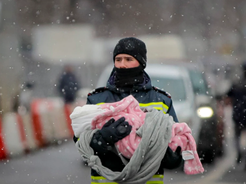 HRW lavdëron përgjigjen e BE-së ndaj refugjatëve ukrainas