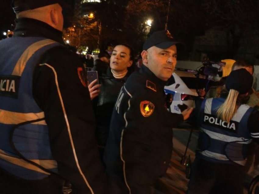 Protestuan për rritjen e çmimeve, policia arreston 16 persona