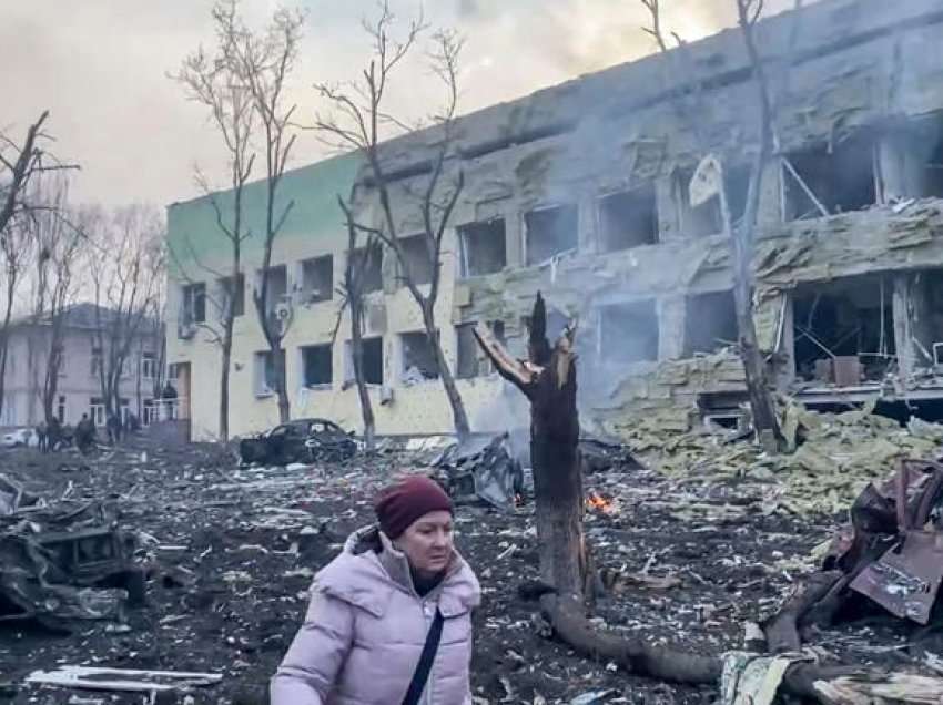 Kryqi i Kuq Ndërkombëtar: Nuk ka ushqim për fëmijët në Mariupol