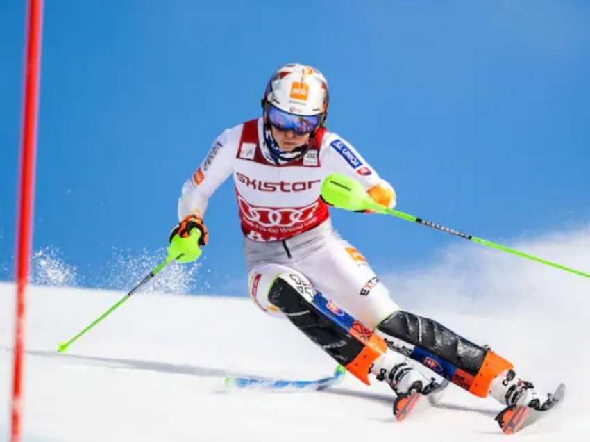 Vlhova kampione e sllallomit, Shiffrin kryeson në renditjen e përgjithshme 