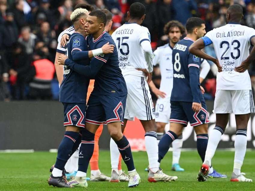 Mbappe dhe Neymar shkëlqejnë në fitoren ndaj Bordeaux