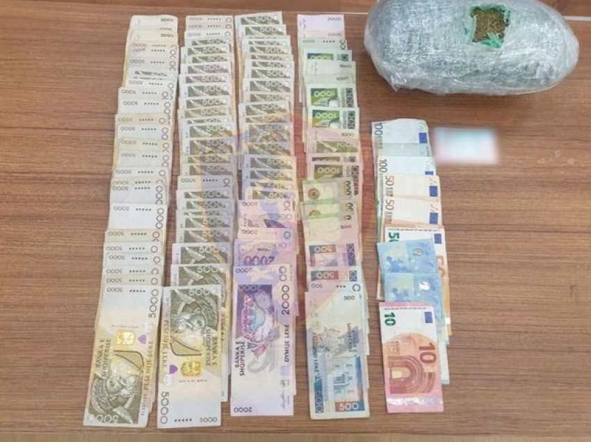 Furnizonte shpërndarësit e Tiranës me drogë, arrestohet 39-vjeçari nga Memaliaj