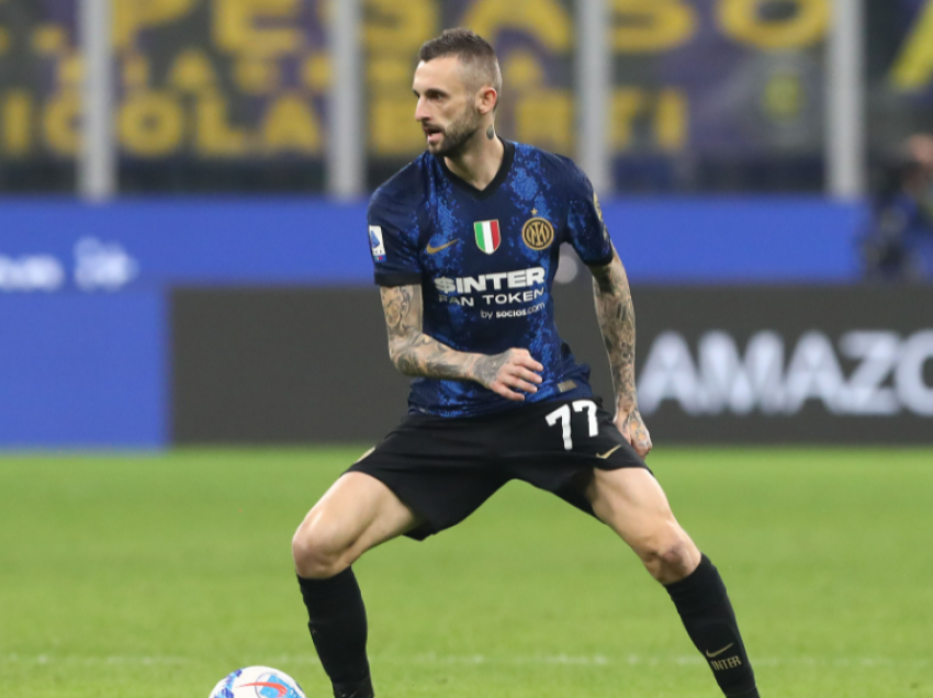 Brozovic nënshkruan rinovimin me Interin 