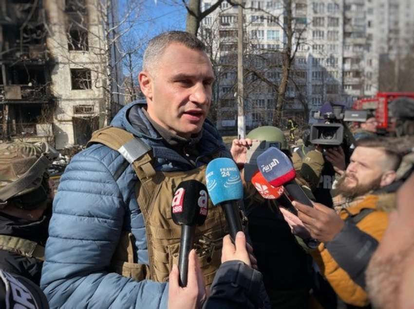 Vëllezërit Klitschko: Na jepni armë, ne jemi gati të luftojmë