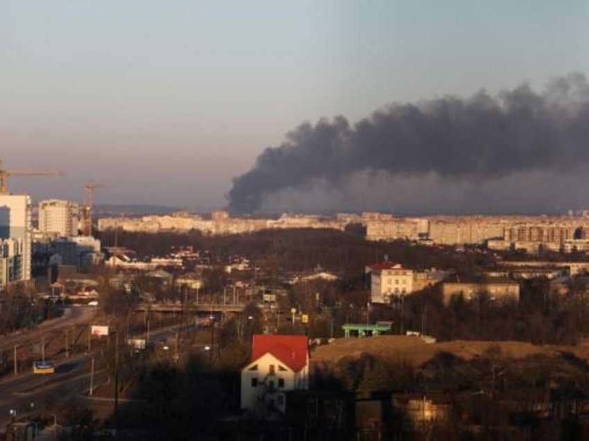 Goditet magazina e armëve në rajonin e Mykolaiv