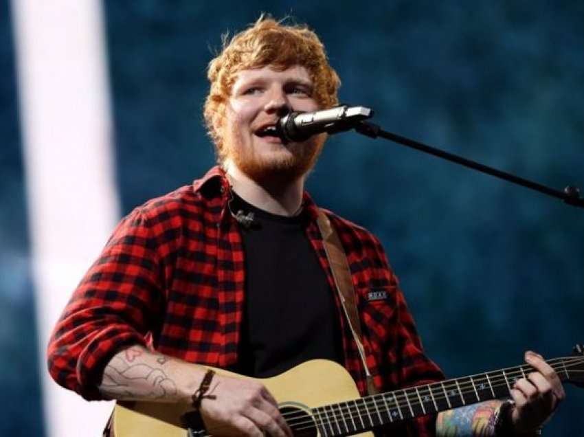 Ed Sheeran paralajmëron projektin e ardhshëm