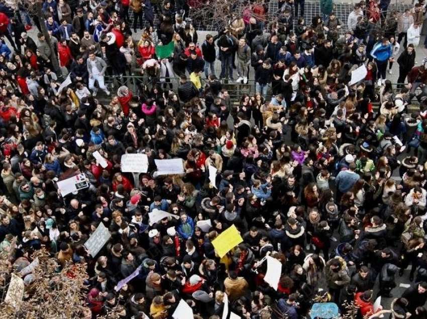 Studenti: Arma që kemi është zëri, nëse nuk dëgjohemi protesta s’do ndalet