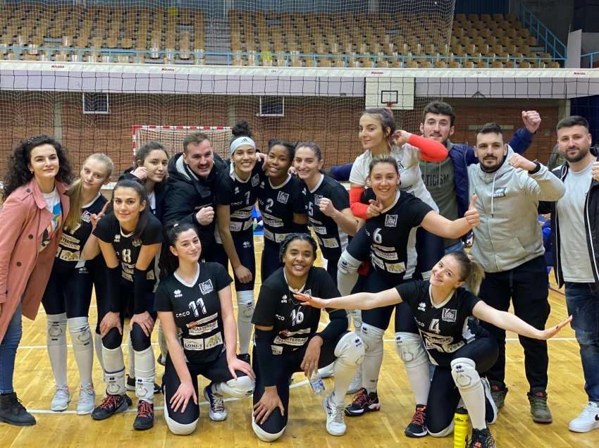 Kampionja shembet nga Fer Volley