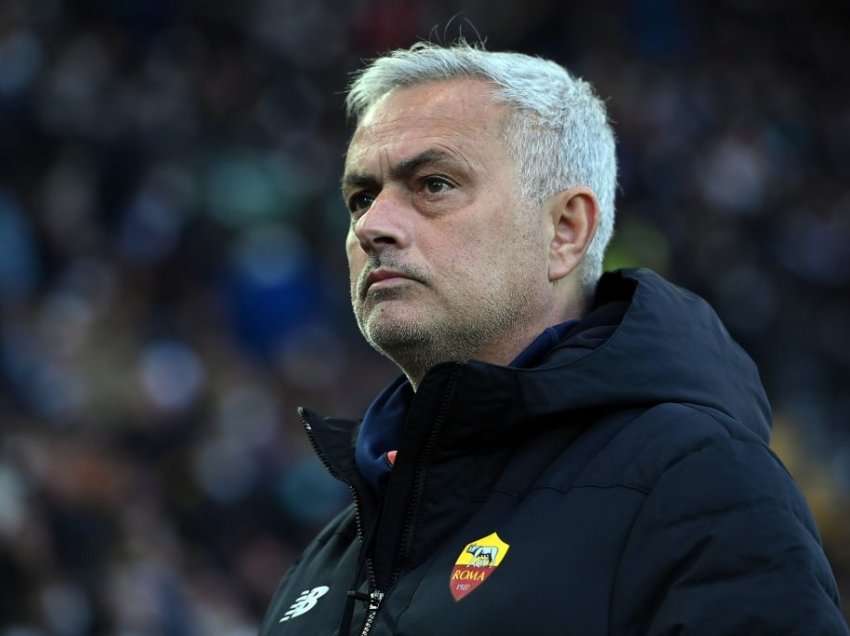 Mourinho për Zeman: Kam 25 tituj, nuk do t’i përgjigjem dikujt që ka fituar dy herë Serie B