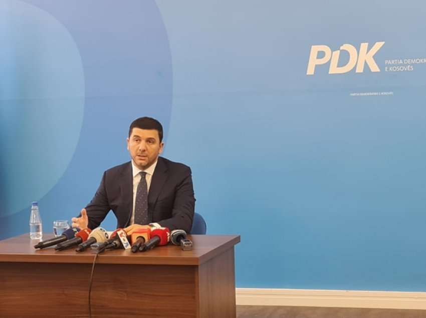 Memli Krasniqi: Një vit paaftësi e Qeverisë Kurti, në dëm të shtetit dhe qytetarëve