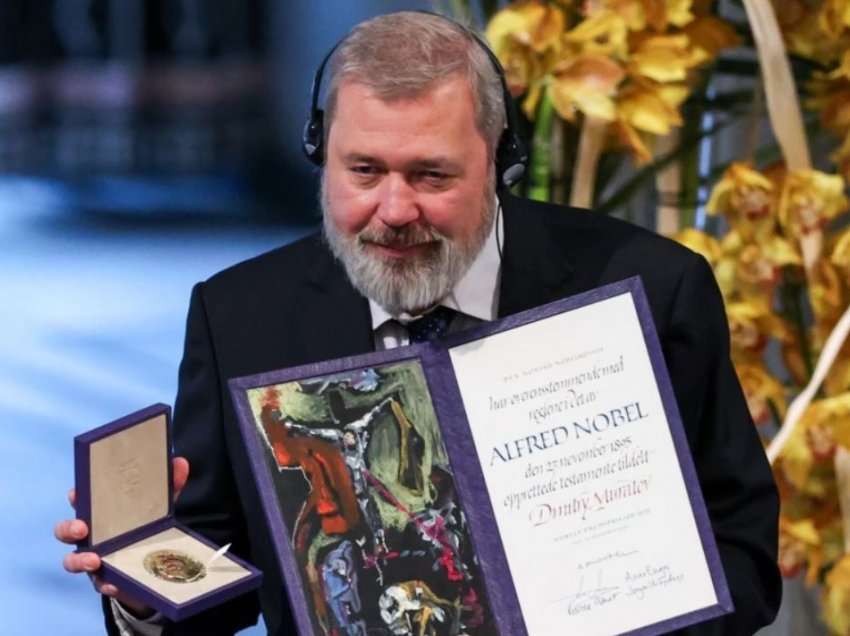 Gazetari rus vendos në ankand Çmimin e tij Nobel