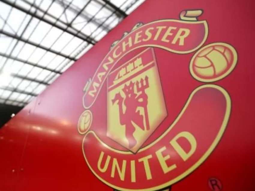 Manchester United ka gati super kontratën