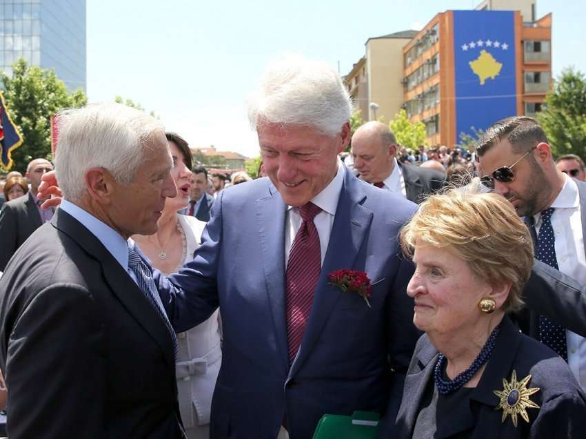 Liria ka emrin e Bill Clinton dhe Madeleine Albright e jo të Hashim Thaçit dhe Kadri Veselit!