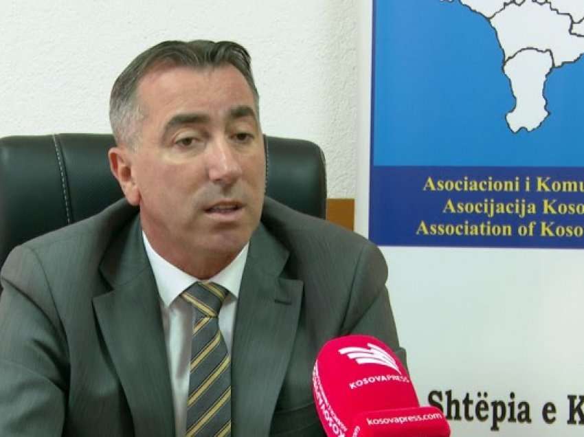 ​Ibrahimi: Komunat kanë shprehur shqetësim ndaj bashkëpunimit me nivelin qendror