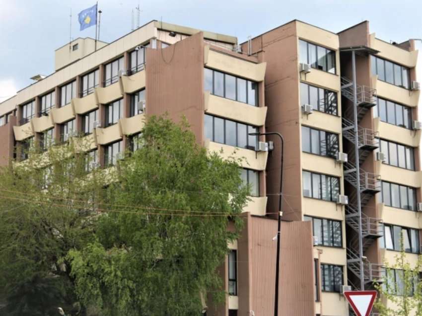 VOA: Akuzë për krime lufte, ende nuk janë gjetur trupat e 15 prej të vrarëve në Izbicë