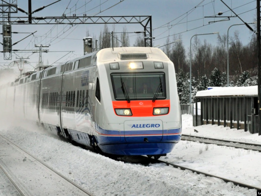 Finlanda rinis linjën hekurudhore të mallrave me Rusinë