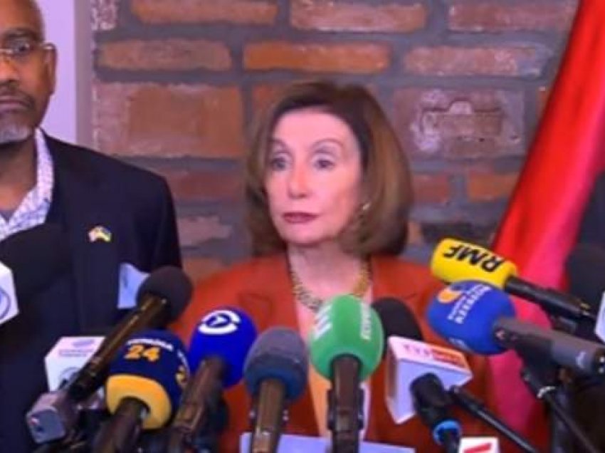 Pelosi: Amerika vlerëson udhëheqjen e Zelensky dhe admiron popullin e Ukrainës për guximin e tyre