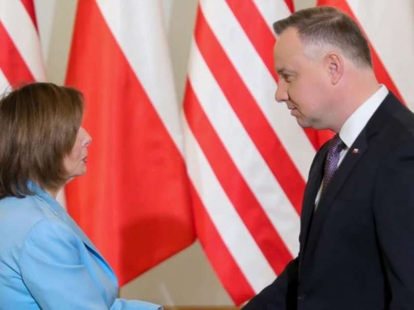 Pelosi në Poloni, shpreh mbështetjen amerikane përballë agresionit rus