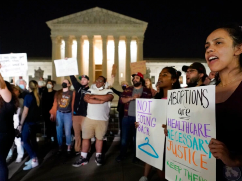 SHBA, Biden kritikon dokumentin e Gjykatës së Lartë për abortin 