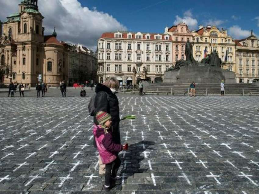 Çekia i jep fund gjendjes së jashtëzakonshme për COVID-19