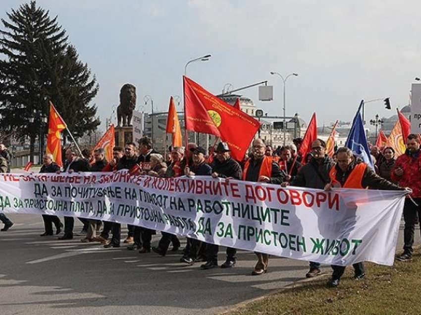 Nuk ka para për administratën, KSL do të vazhdoj me kërkesën për rritje të pagave