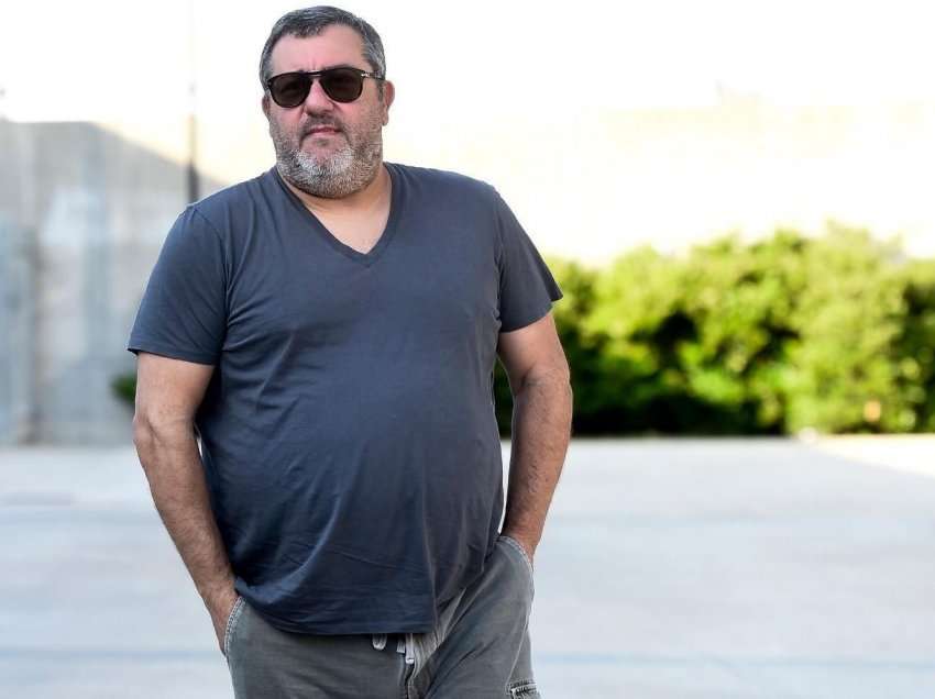 Vdekja e tij tronditi botën e futbollit, Mino Raiola varroset mes...