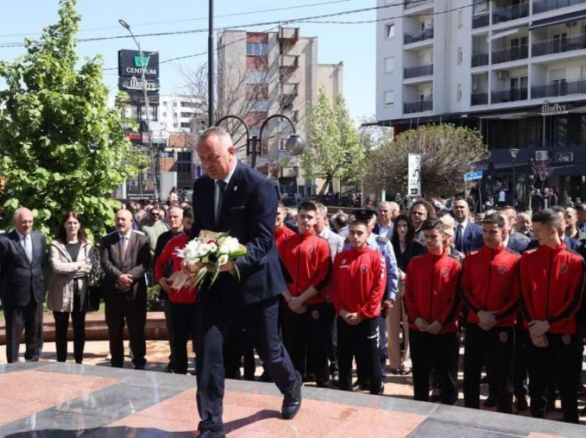 Ramosaj: Gjaku, sakrifica dhe vepra e dëshmorëve është amaneti më i madh që i mbetet atdheut