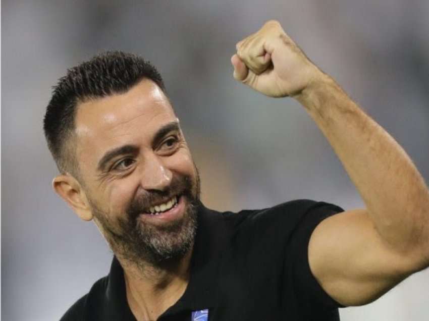 ​Xavi identifikon yllin e City për repartin e mesfushës