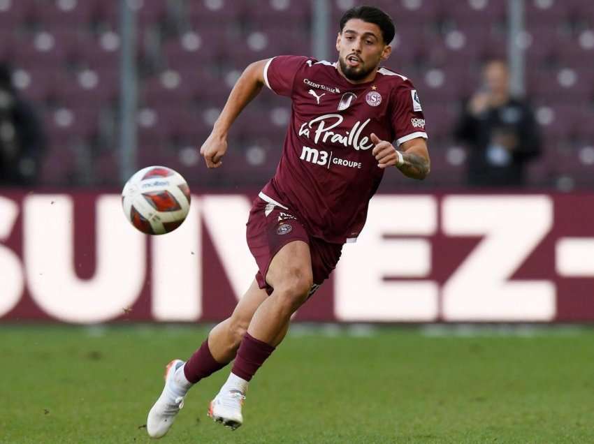 Torino e Fiorentina në garë për mesfushorin shqiptar