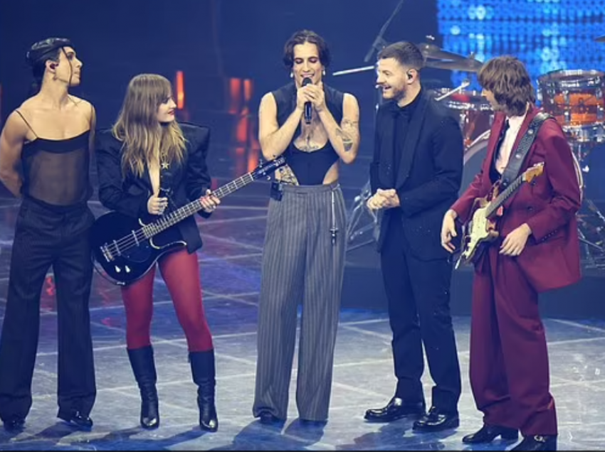   ‘Mos iu afroni tavolinës!’- Maneskin ironizojnë polemikat e vitit të kaluar gjatë rikthimit në “Eurovision”