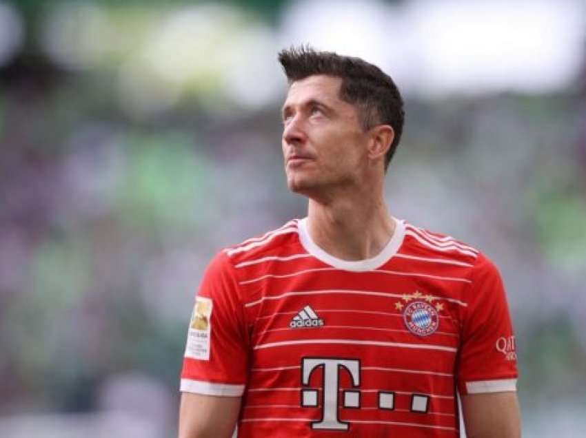 Barcelona ofron para dhe një sulmues për Lewandowskin