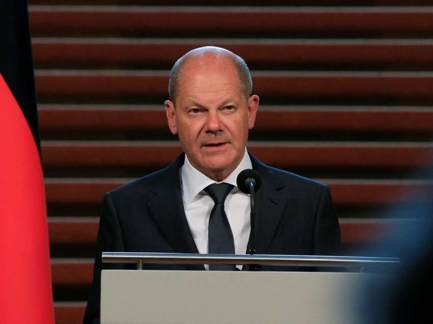 Scholz, i bindur se Suedia dhe Finlanda do të anëtarësohen në NATO