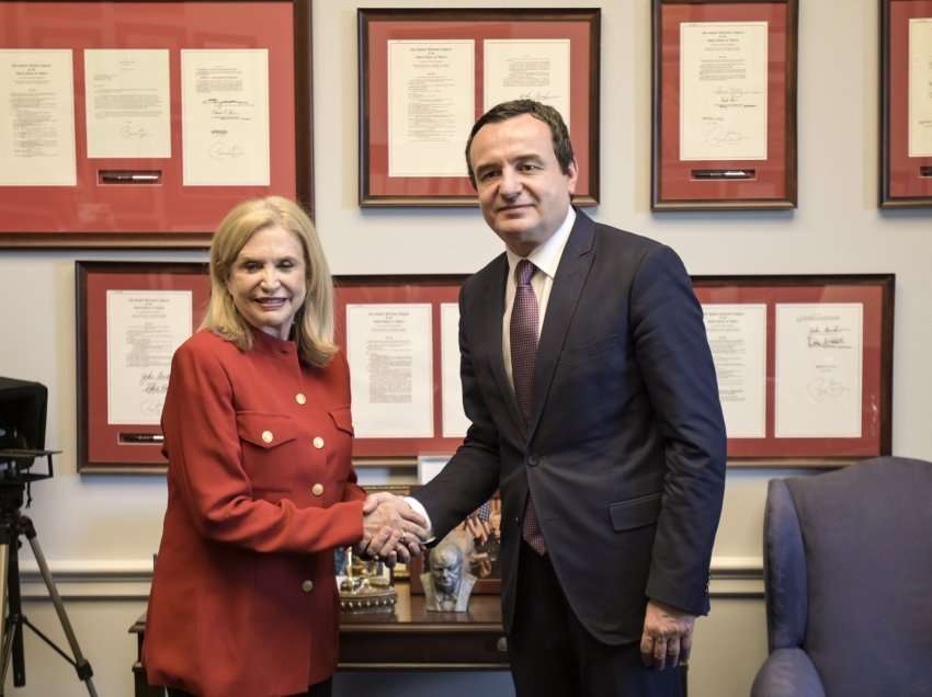 Kryeministri Kurti u takua me kongresisten, Carolyn Maloney