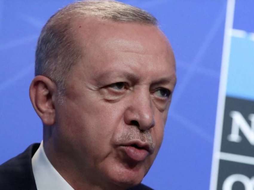 Erdogan bisedon me udhëheqësit e Finlandës dhe Suedisë për anëtarësimin e tyre në NATO