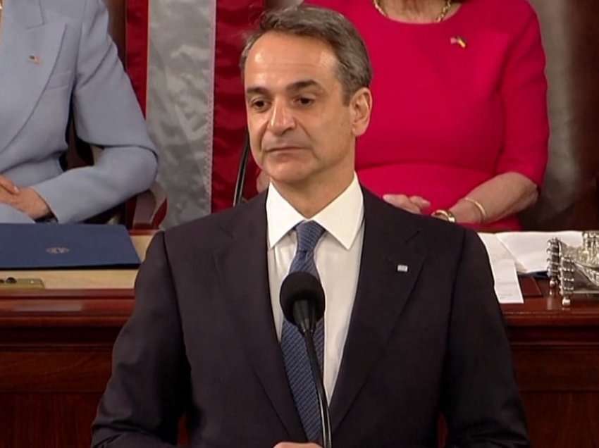 Mitsotakis i kundërpërgjigjet Erdoganit