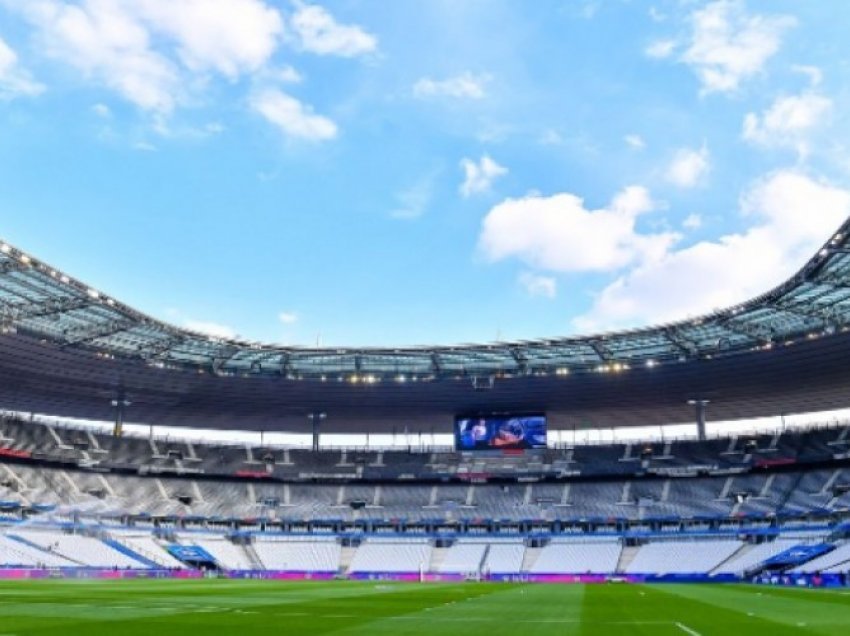 Shtatë mijë policë rrethojnë “Stade de France”