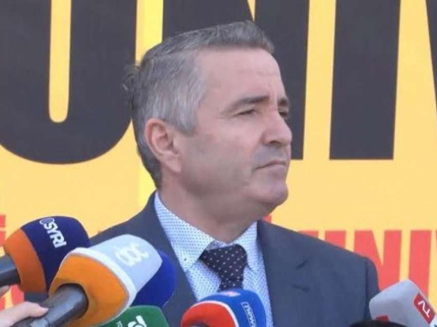 ​Pedagogët janë gati për grevë urie në Tiranë