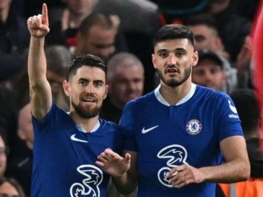 Barcelona dhe Milan sfidohen për shërbimet e yllit të Chelsea