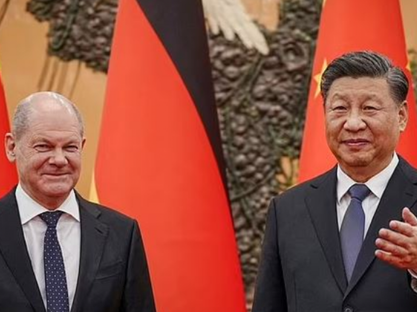 Xi Jinping paralajmëron aleatin e tij Putinin që të mos përdorë armë bërthamore në Ukrainë