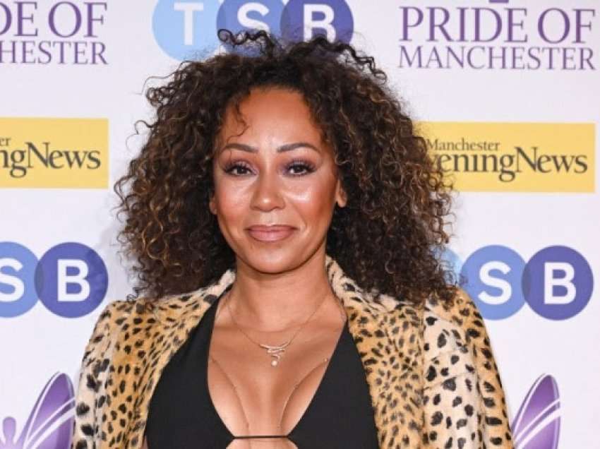 ​Mel B thotë se Spice Girls kanë dhënë bekimin e tyre për fejesën e Rory McPhee