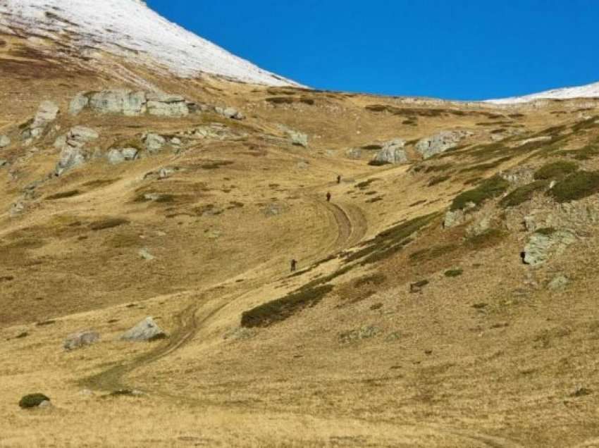 Gjendet njëri alpinist në Malin Sharr, vazhdojnë kërkimet për të dytin