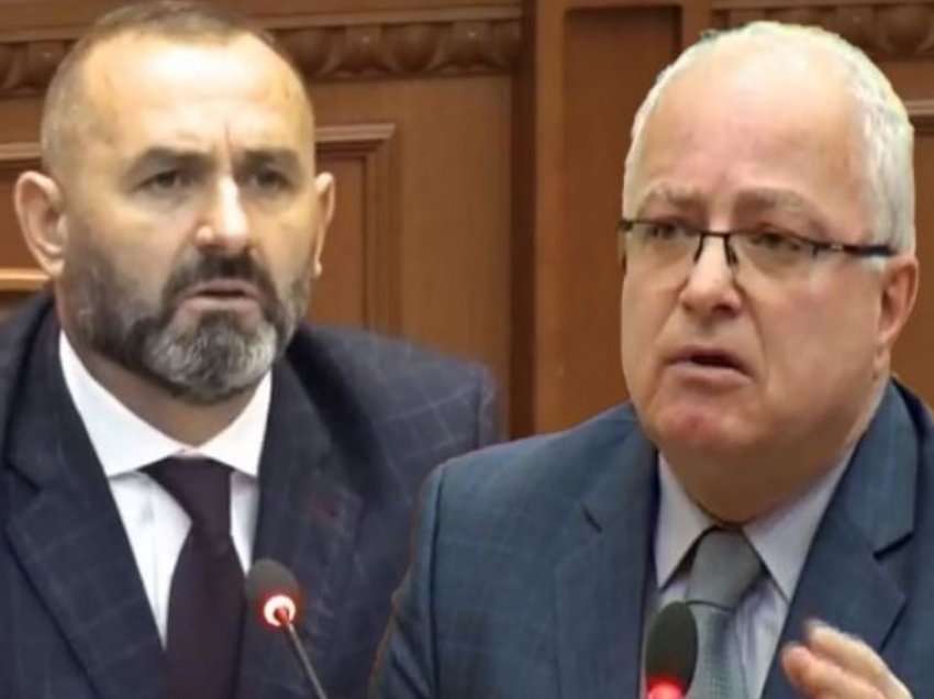 Ministri i Drejtësisë e quajti “spiun”/ Deputeti i PD i çon Ulsi Manjës dokumentin e Autoritetit të Dosjeve