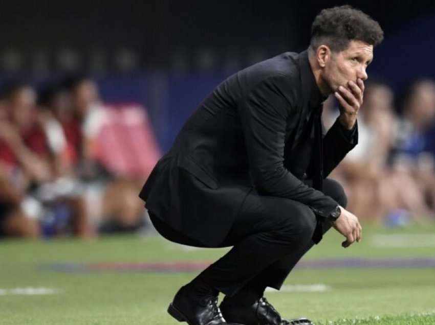 Simeone drejt largimit