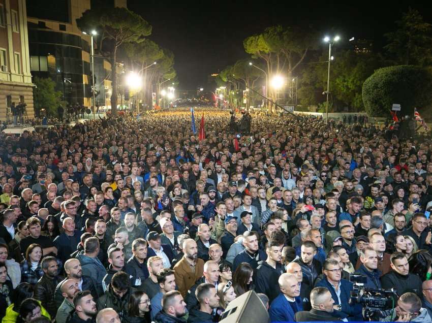 Analisti politik “zbulon” prapavijën e protestës së opozitës, ky ishte mesazhi i tyre